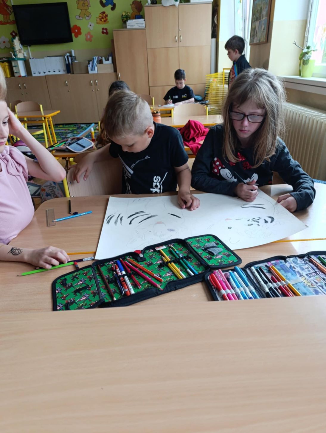 1039d3f7-1eac-4a10-a300-d14651a37156 (1)