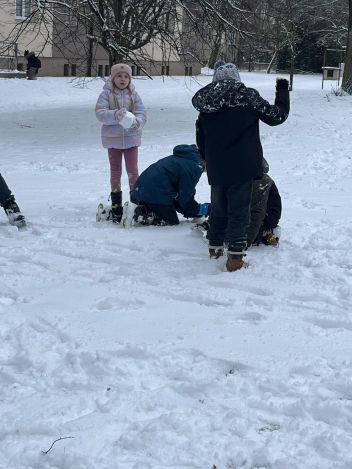 11b59be6-4f5a-4e92-9dd9-335410f0d8d1