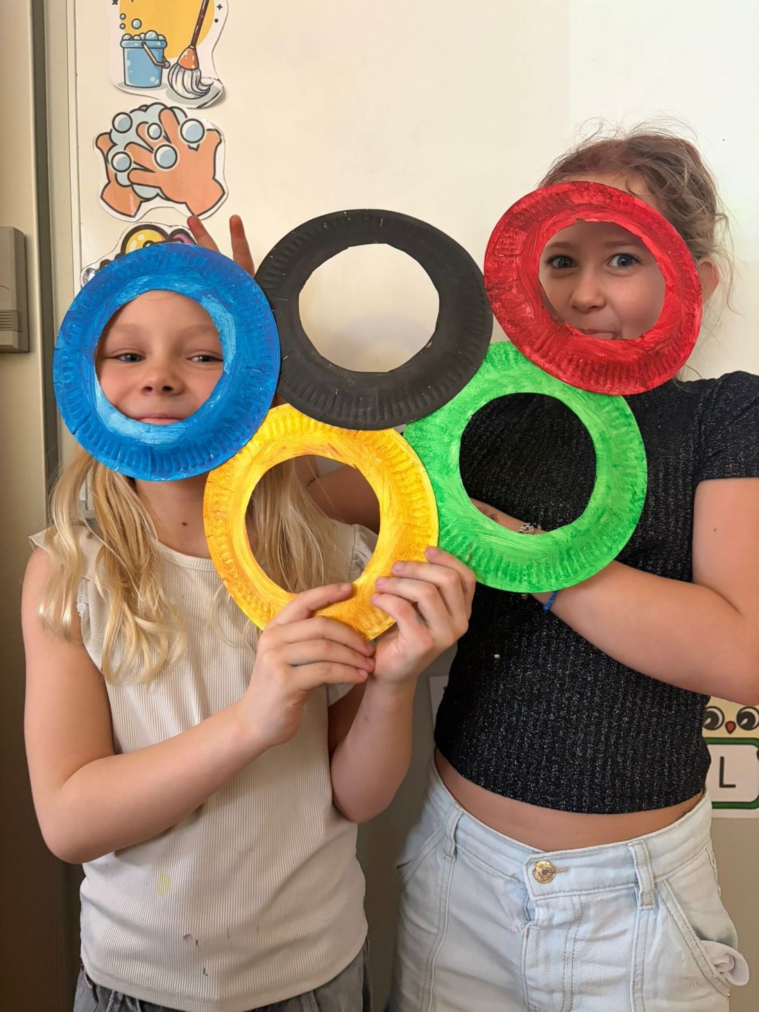 18a8529b-b4fc-4cde-abe2-7b01366c801d