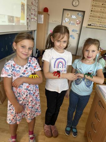 1fbfc563-b72d-4955-80e8-9f65884ecfb9 1fbfc563-b72d-4955-80e8-9f65884ecfb9