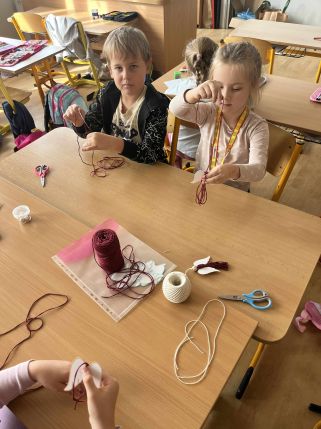 3fb90b05-81cf-422d-9727-bd3059d6e978 3fb90b05-81cf-422d-9727-bd3059d6e978