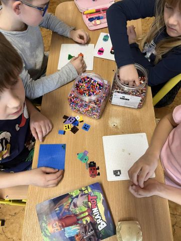 4b872a7b-a5d1-411c-a8aa-25e0e3a7951c