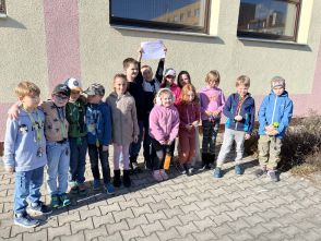 4e877d80-a99f-474c-96f7-81b37ca87d32