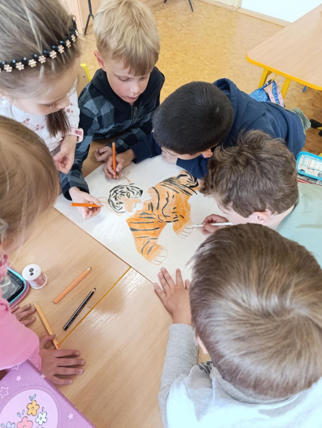 52114d10-eb3b-417c-b25d-67b8699af700