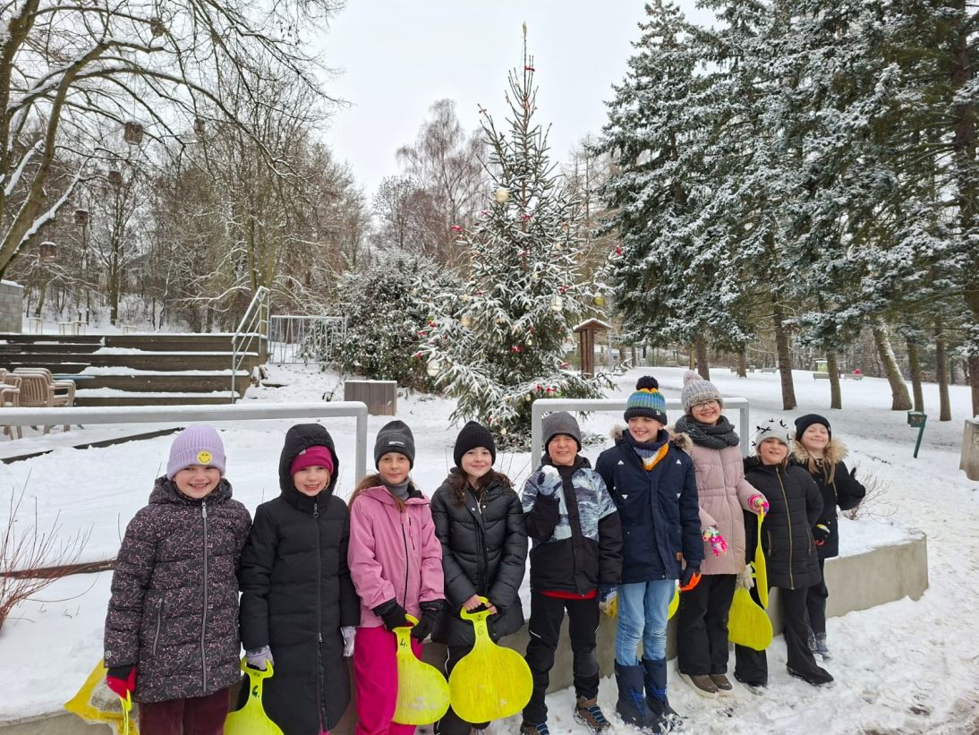 6899bfdb-70db-4ec0-a1a5-059b07c63942