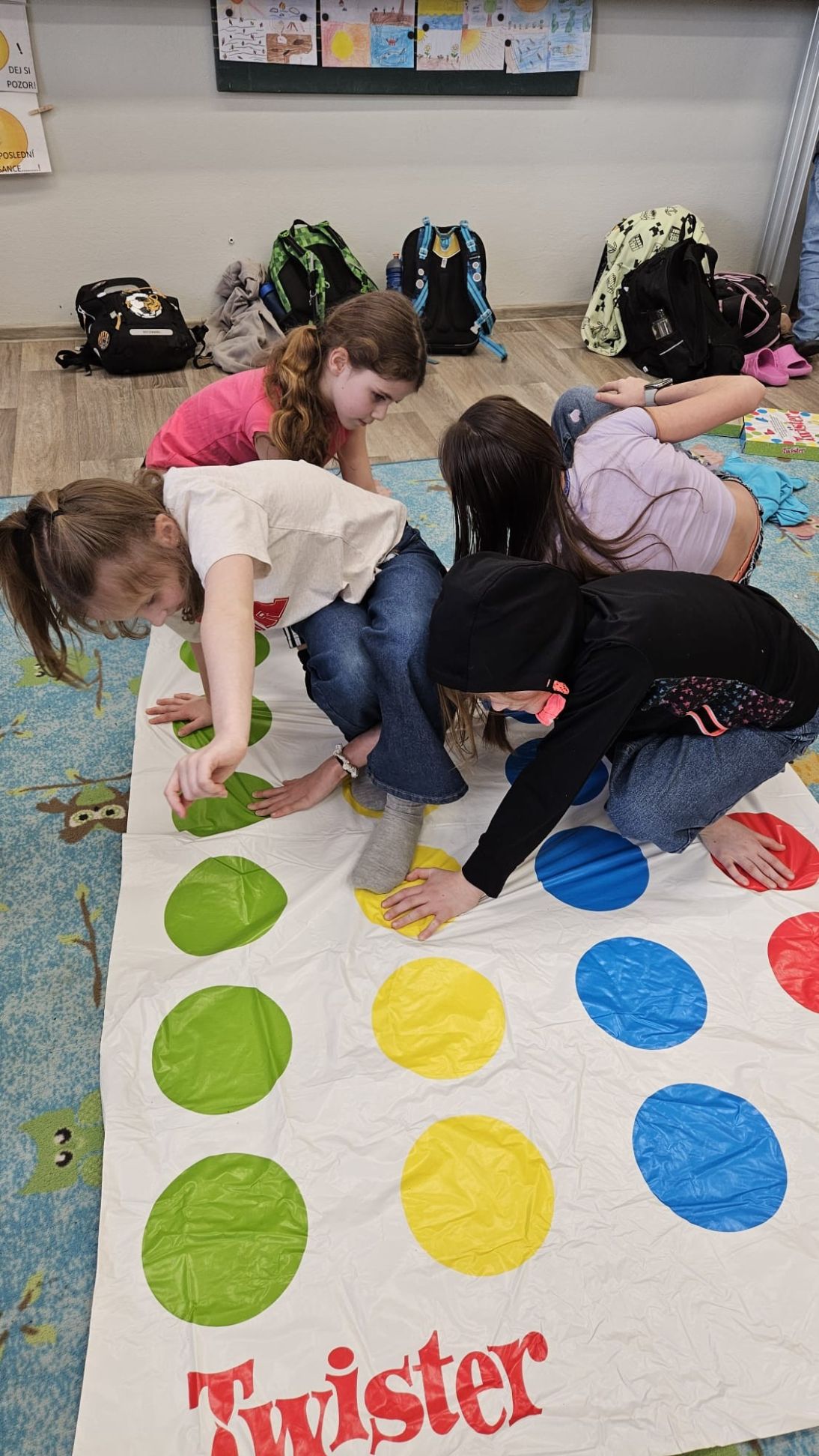 6d037de9-9107-4d44-bc07-c69515d88223