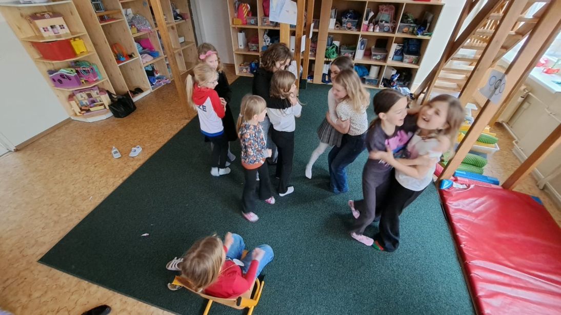 83810314-cff3-41f0-9e00-f5530e250587