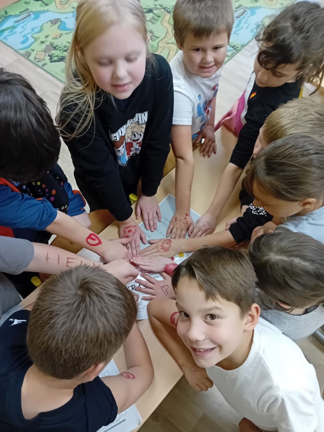 a57e677a-e215-44ce-805e-60dc24f13b44 a57e677a-e215-44ce-805e-60dc24f13b44