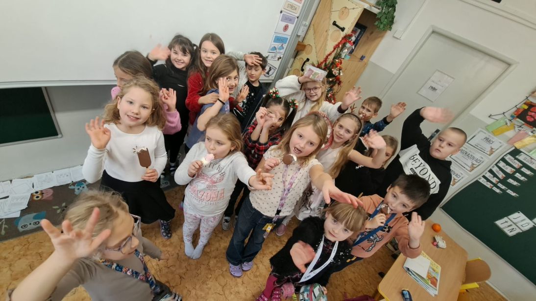 a718e323-8405-42bd-8955-d8764823832d