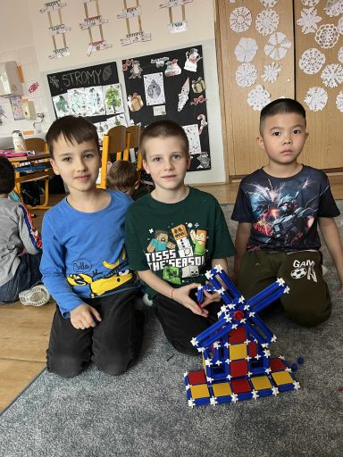 edb2a23b-78a1-4220-8215-2c614452b398 edb2a23b-78a1-4220-8215-2c614452b398