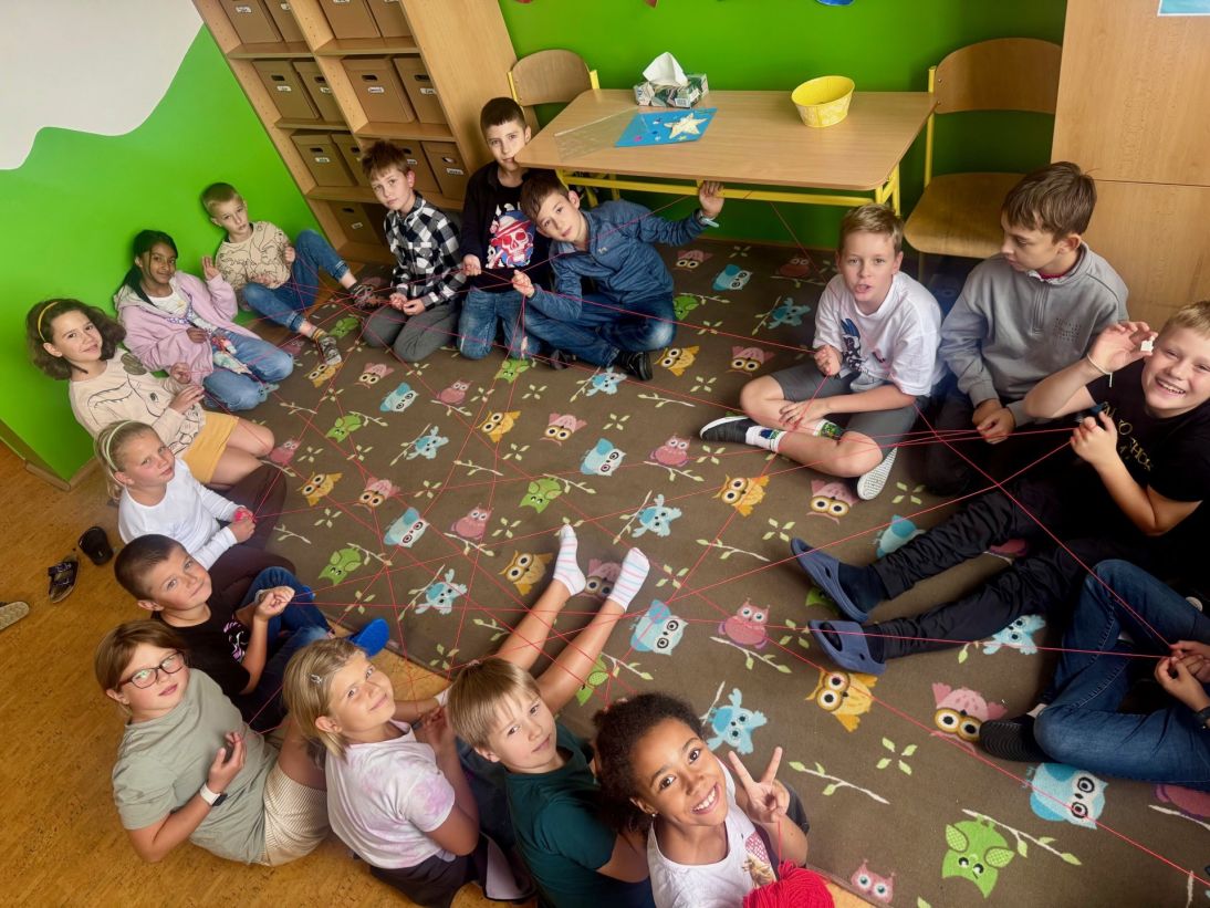 Pavučina přátelství